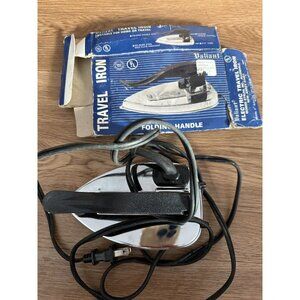 Vintage Travel Iron Valiant Electric Fold Up Dry Iron Model 15 /2319 250W (A-58)